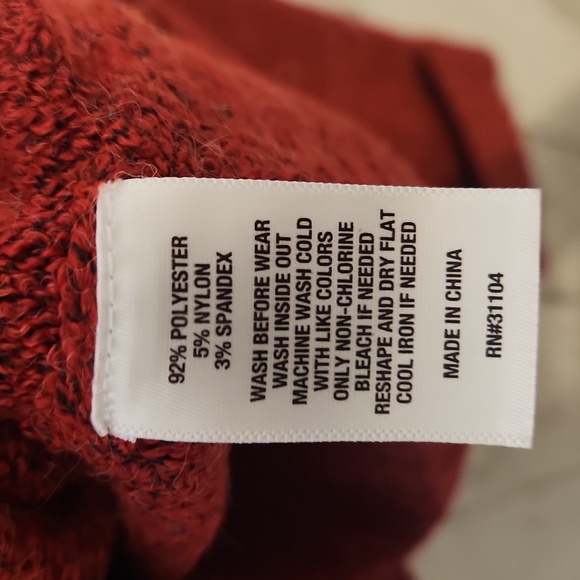 🎅Wonderly Deep Red V-Neck Sweater XL - Picture 3 of 7